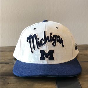 baller U of M hat